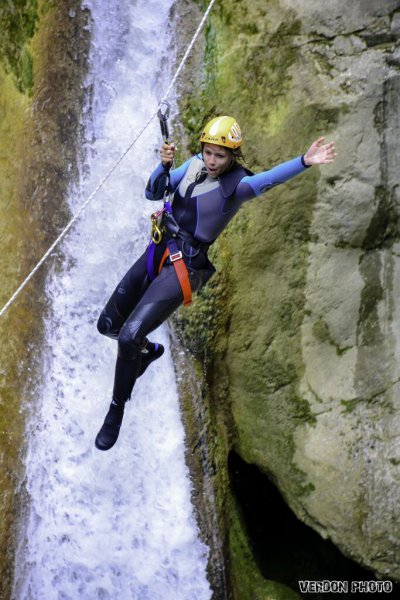 phoca thumb l tyrolienne canyoning clue saint auban esteron